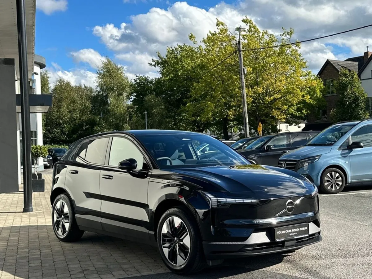 Volvo EX30 New Model 2027 Plus P5 - Image 3
