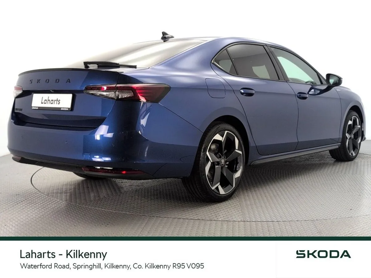 Skoda Superb SPORTLINE 2.0TDI 150HP DSG - Image 3