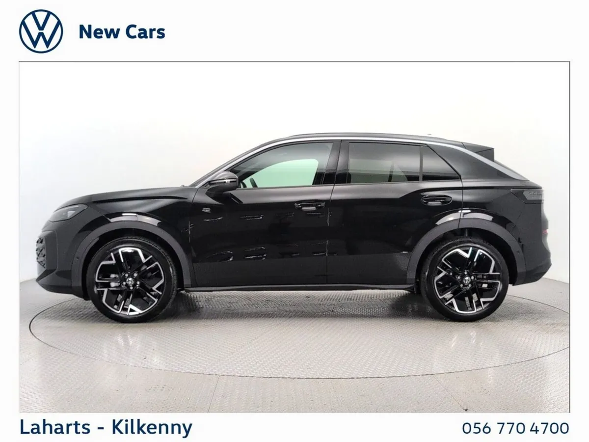 Volkswagen T-Roc R-LINE+ 1.5TSI 150HP MHEV - Image 6