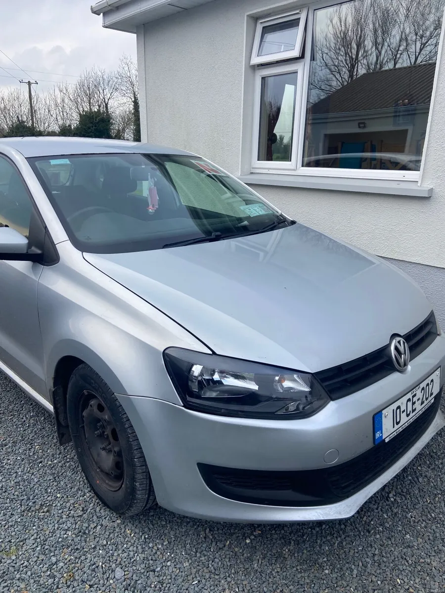 Volkswagen Polo 2010 - Image 1