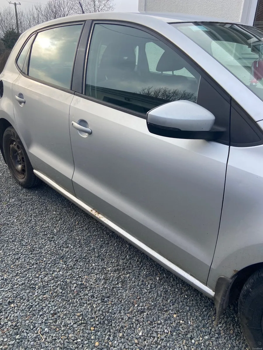Volkswagen Polo 2010 - Image 3