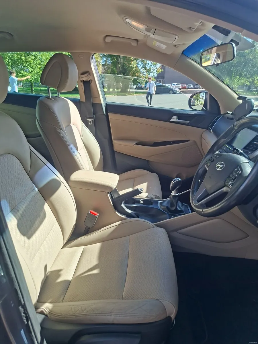 Hyundai Tucson 2018 - Image 2