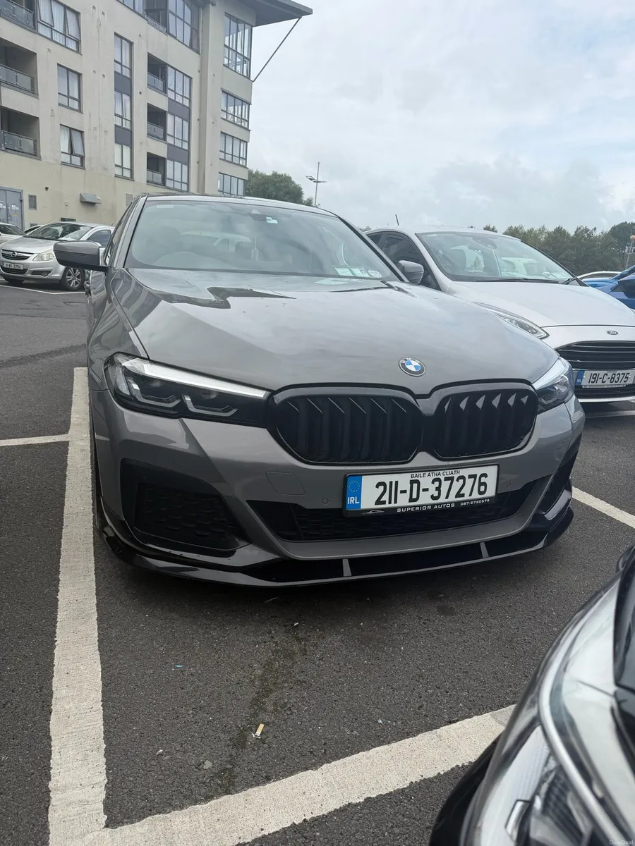 2021(211) BMW 520d M-Sport LCI Model Bernina Grey - Image 2