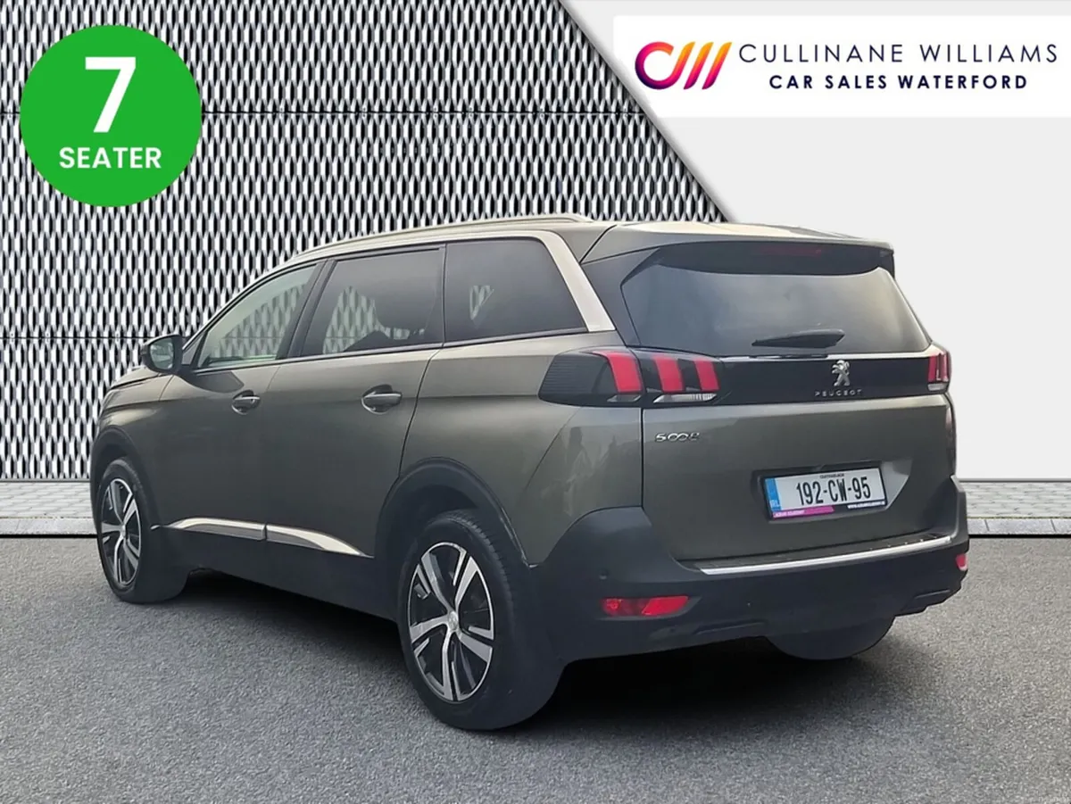 Peugeot 5008 2019 ALLURE 1.5 DIESEL 130 BHP 7 SEAT - Image 6