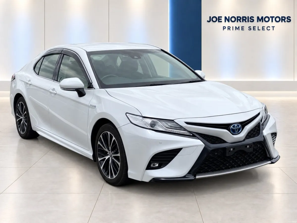 Toyota Camry 2.5 HYBRID AUTOMATIC WS - Image 2