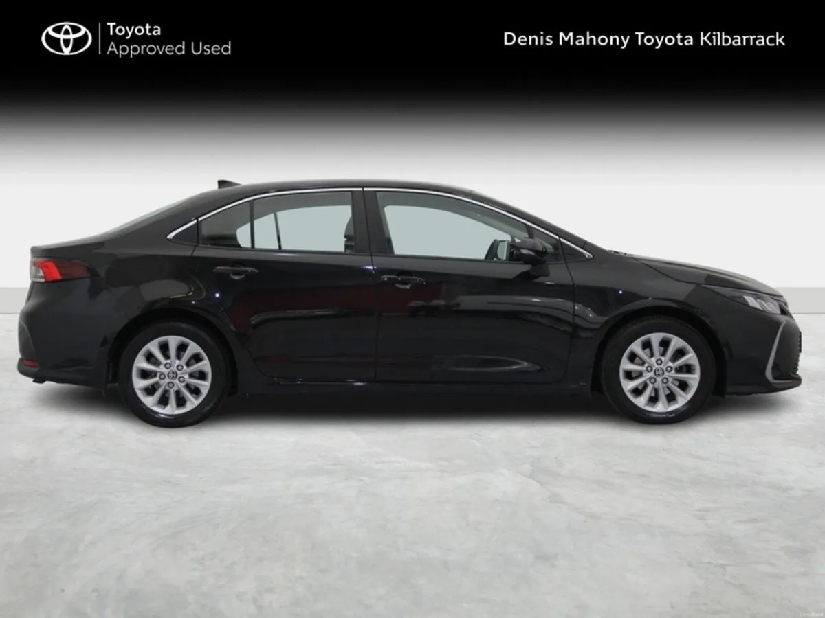 Toyota Corolla HYBRID LUNA - Image 3