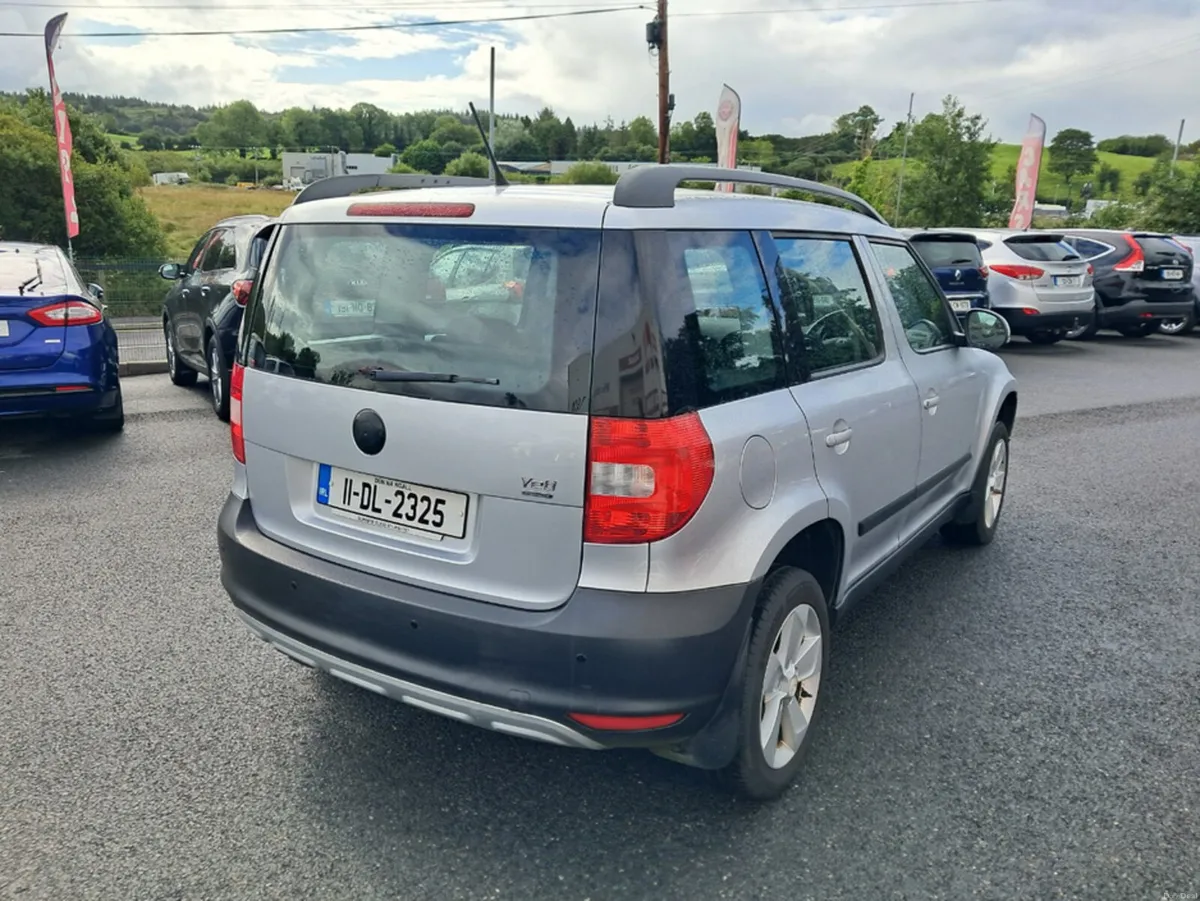 Skoda Yeti ACTIVE 1.6 TDI GREENLINE 5 5DR - Image 4