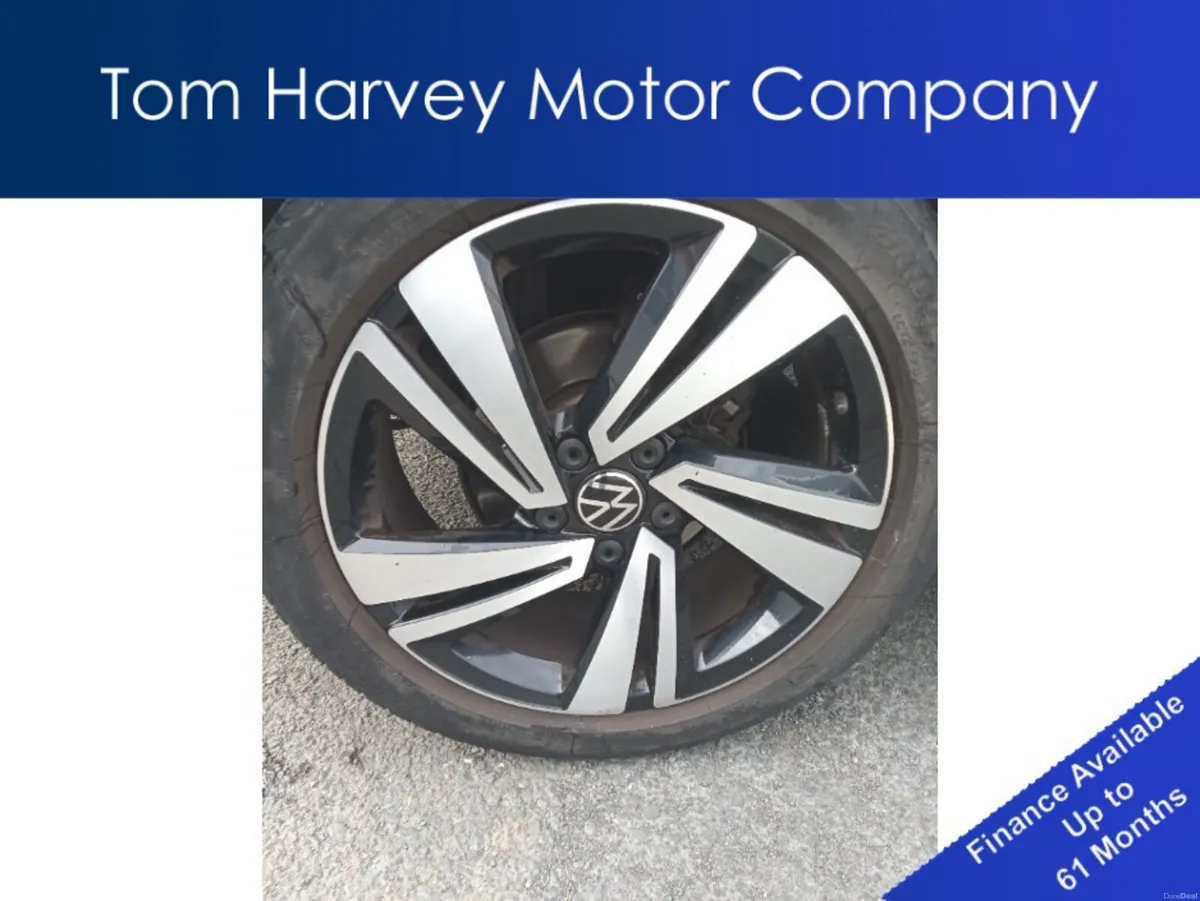 Volkswagen T-Roc R-LINE 2.0 TDI MANUAL 6SPEED FWD - Image 3