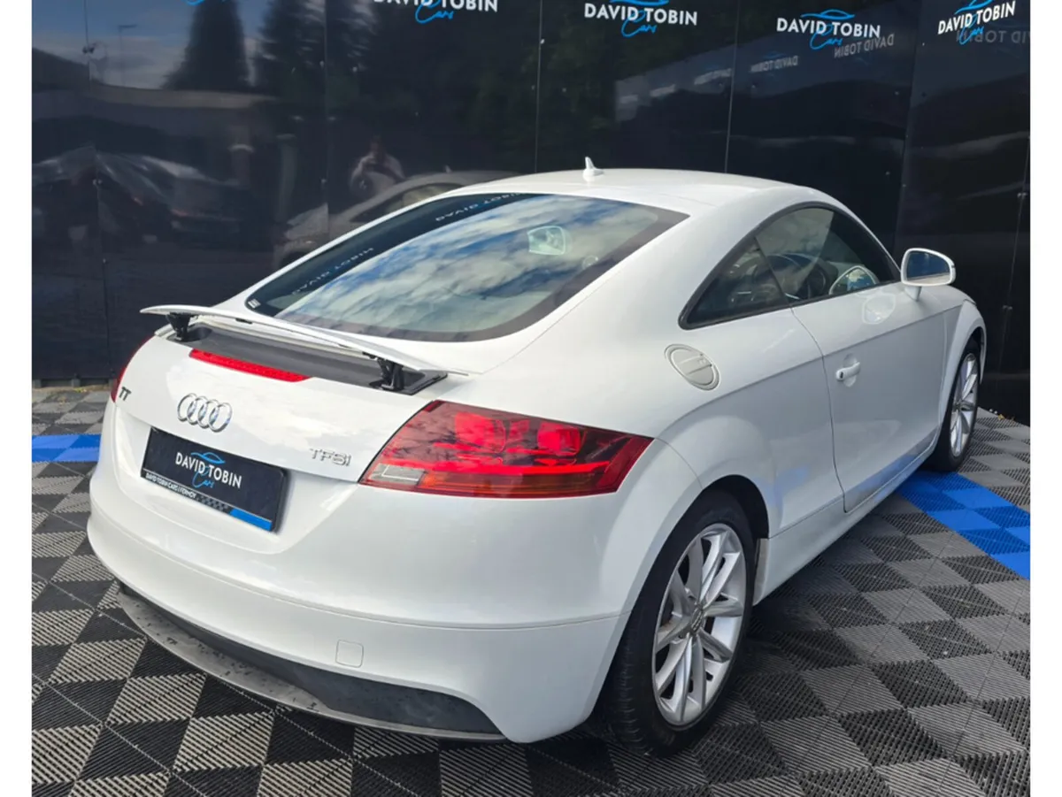 Audi TT 1.8 TFSI AUTO - Image 4