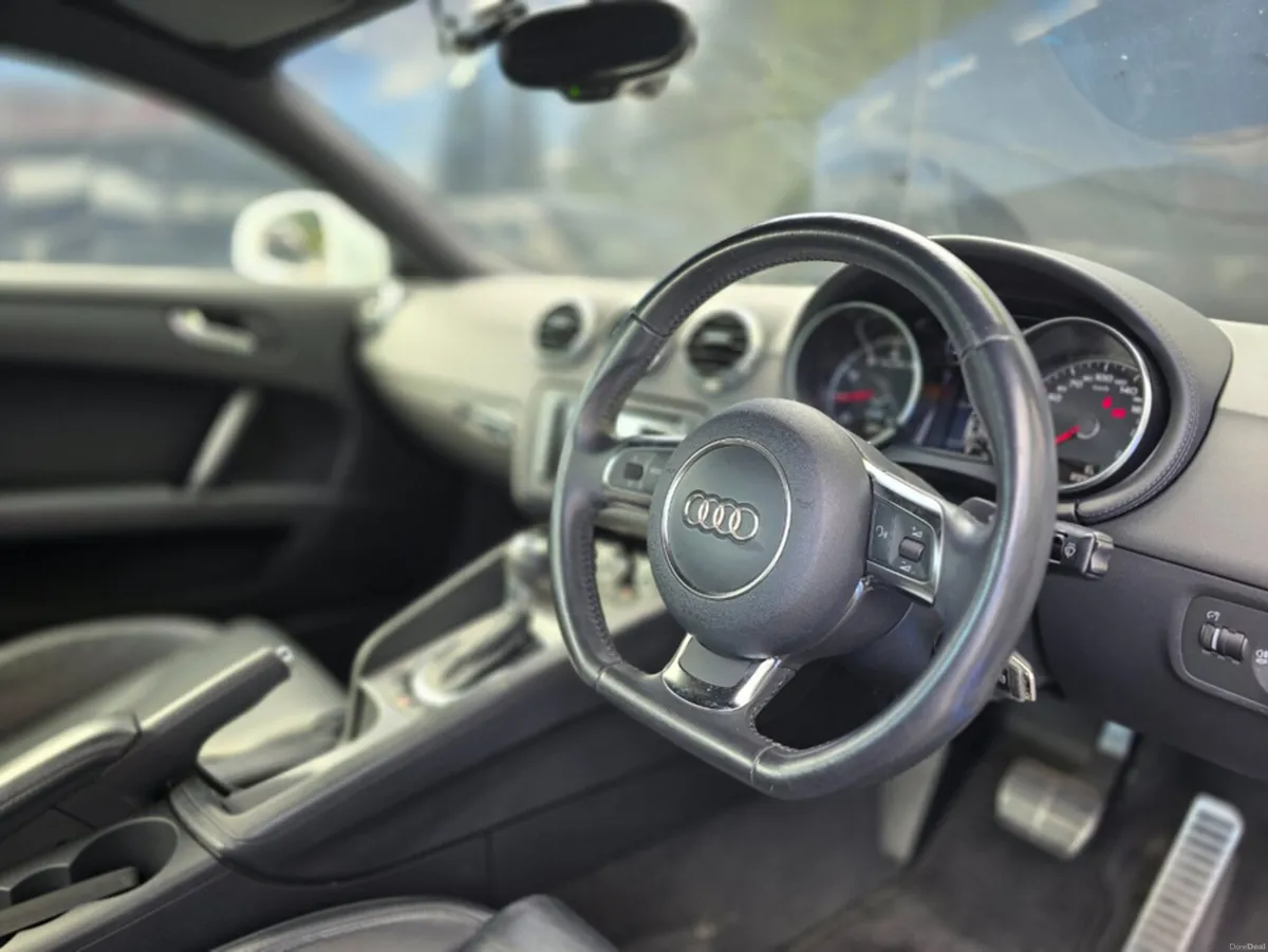 Audi TT 1.8 TFSI AUTO - Image 2