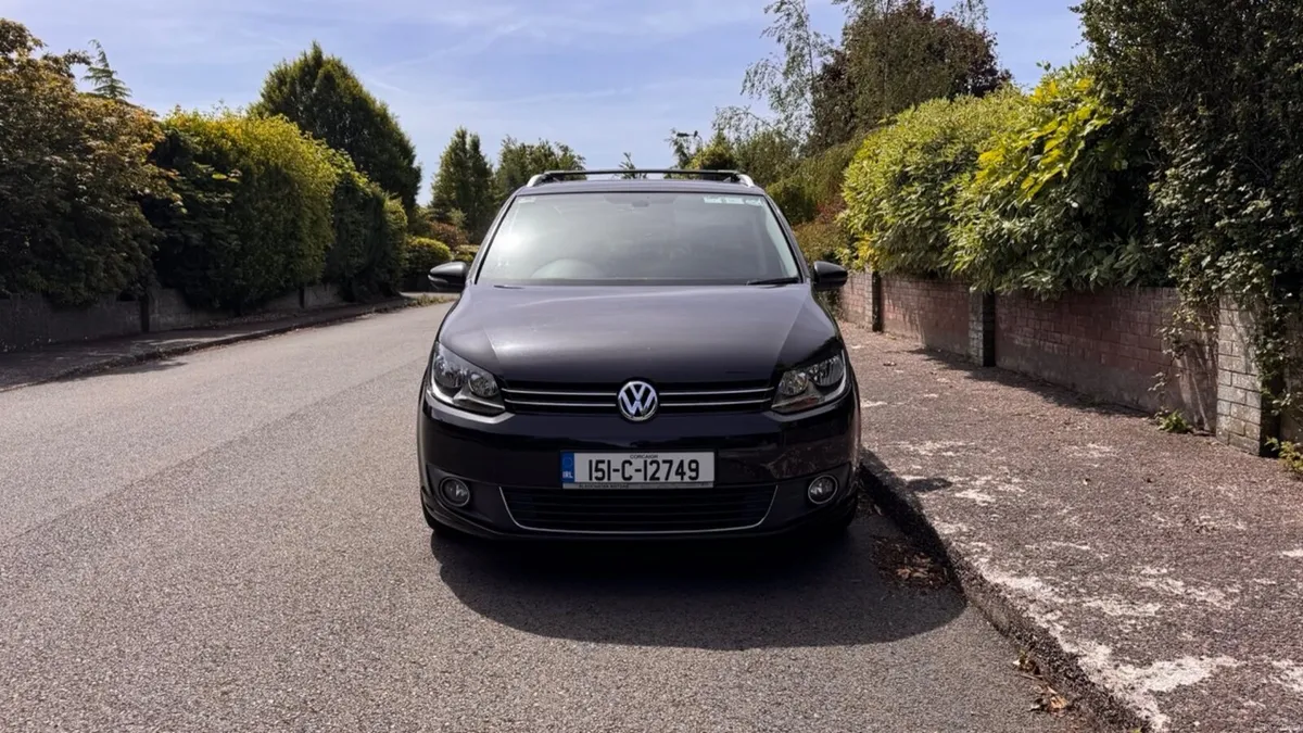 Volkswagen Touran 2015 HIGHLINE 2.0 TDI - Image 2