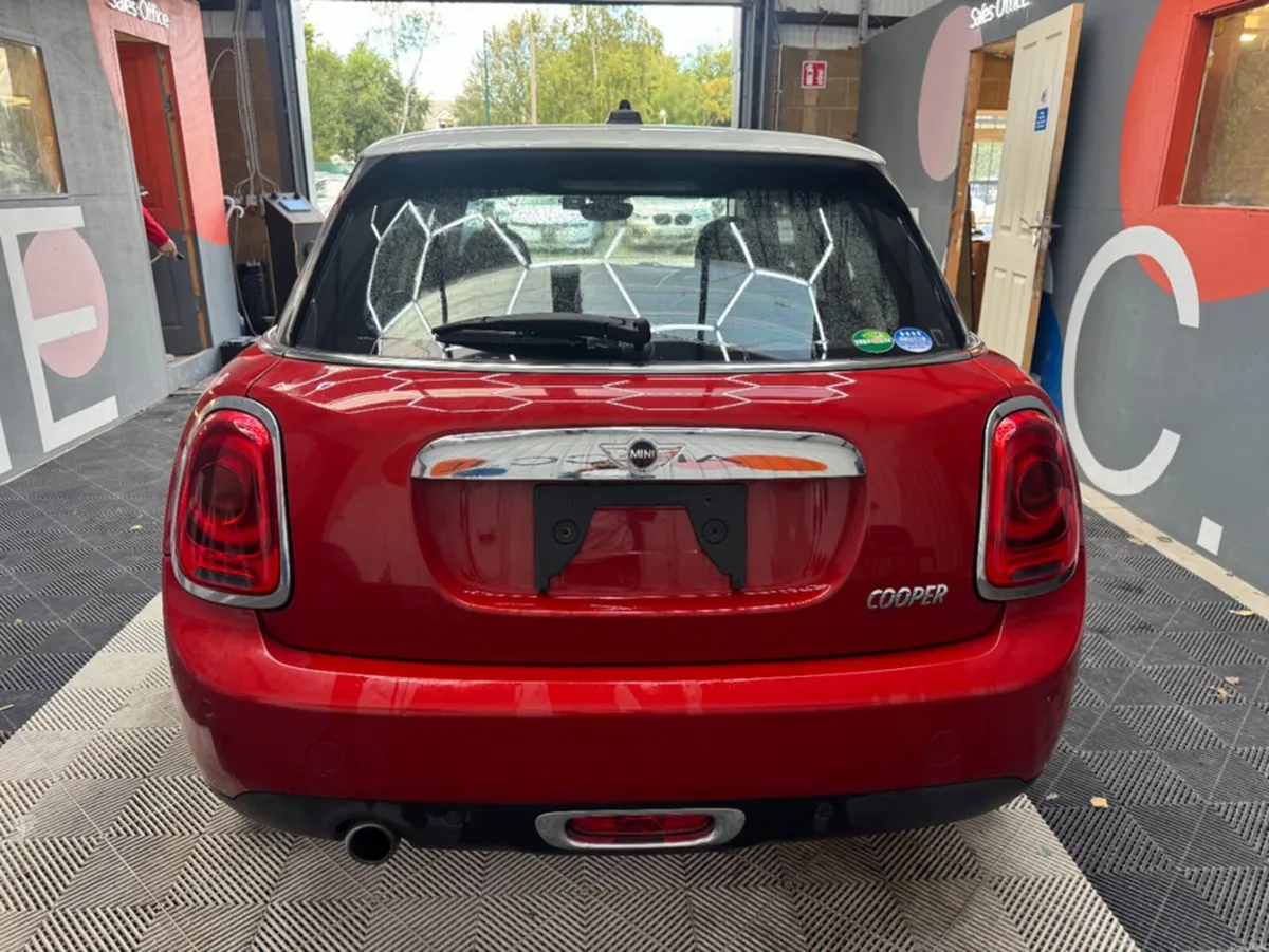 Mini Cooper 2017 MINI MINI COOPER 1.5 AUTOMATIC/ P - Image 4
