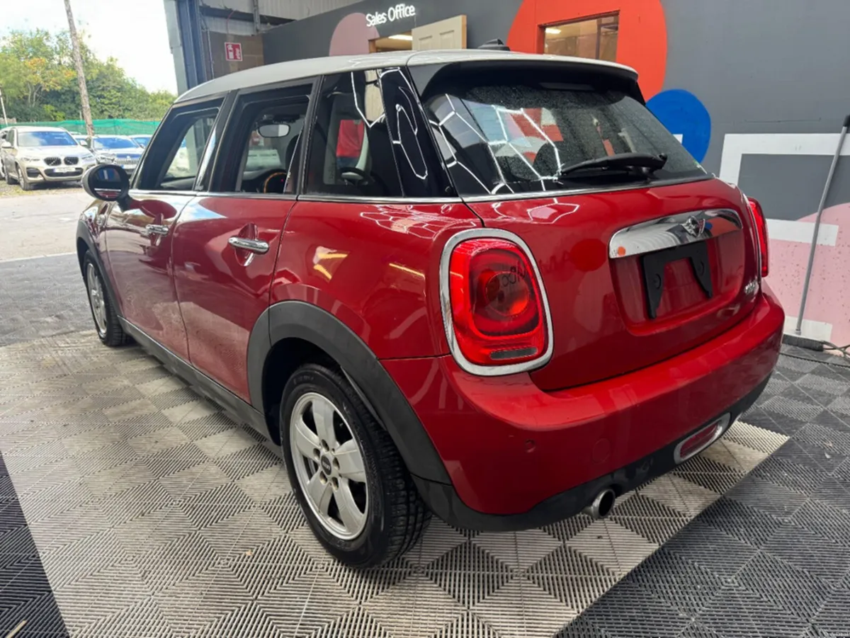 Mini Cooper 2017 MINI MINI COOPER 1.5 AUTOMATIC/ P - Image 5