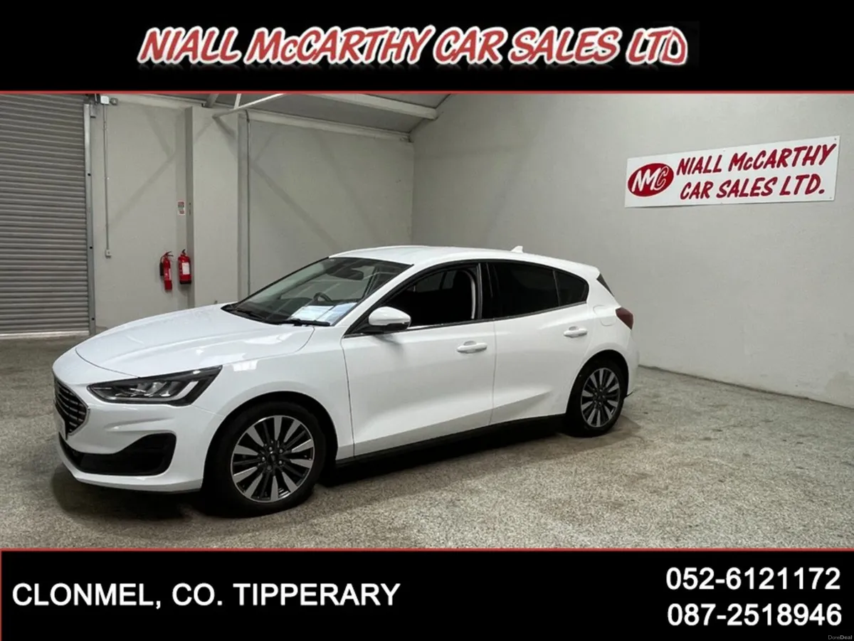 Ford Focus TITANIUM X 5DR 1.0T - LEATHER INTERIOR - Image 3