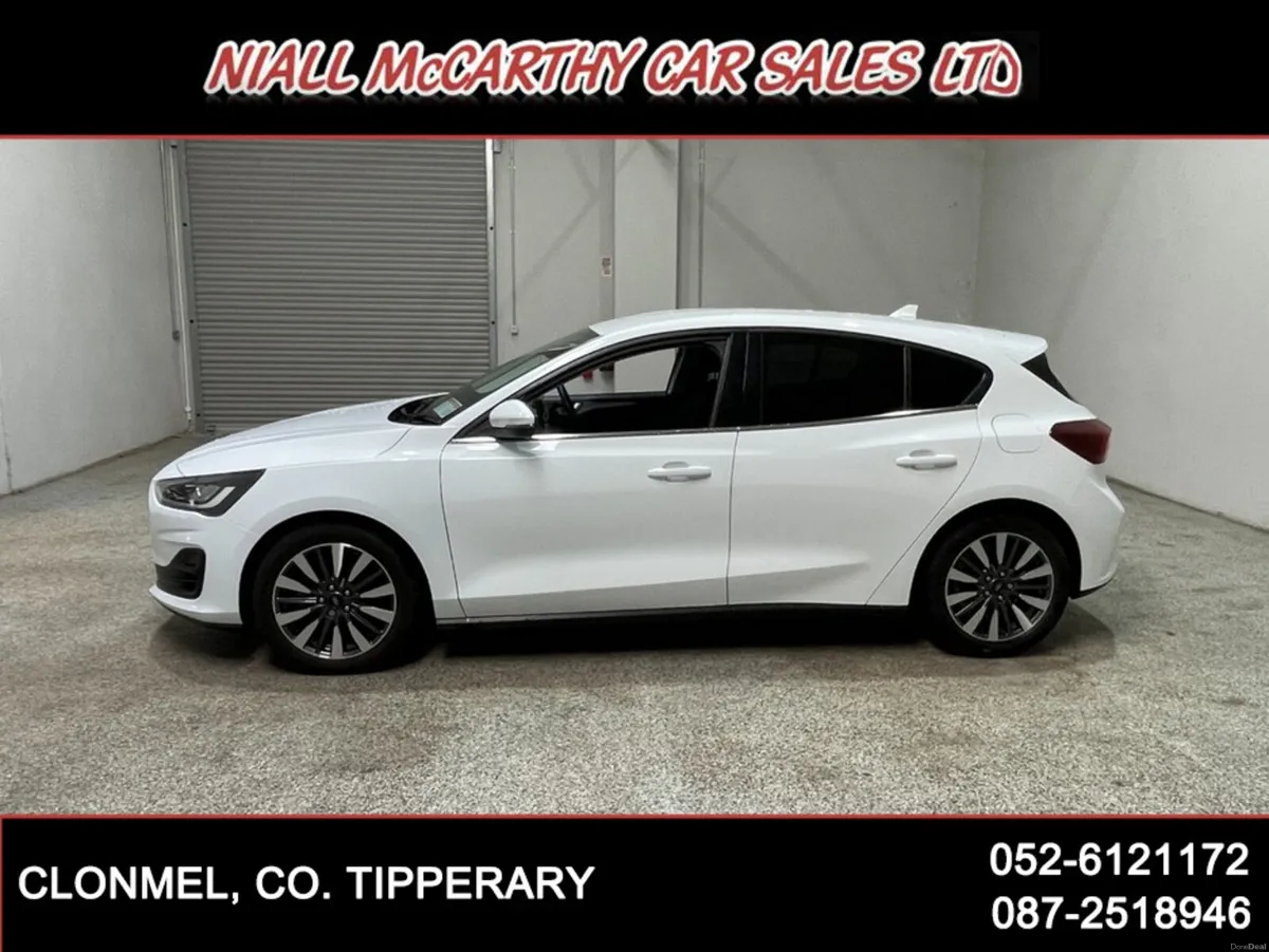 Ford Focus TITANIUM X 5DR 1.0T - LEATHER INTERIOR - Image 4