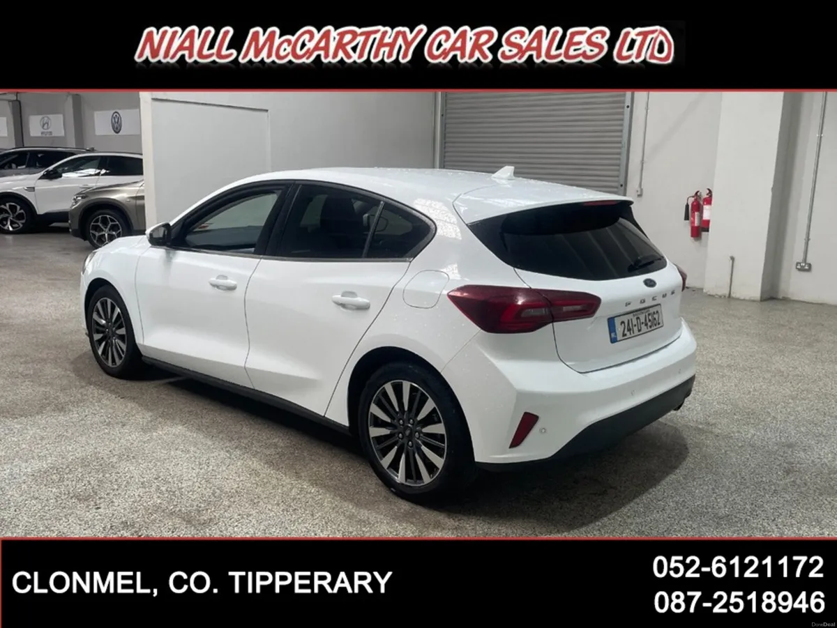Ford Focus TITANIUM X 5DR 1.0T - LEATHER INTERIOR - Image 5