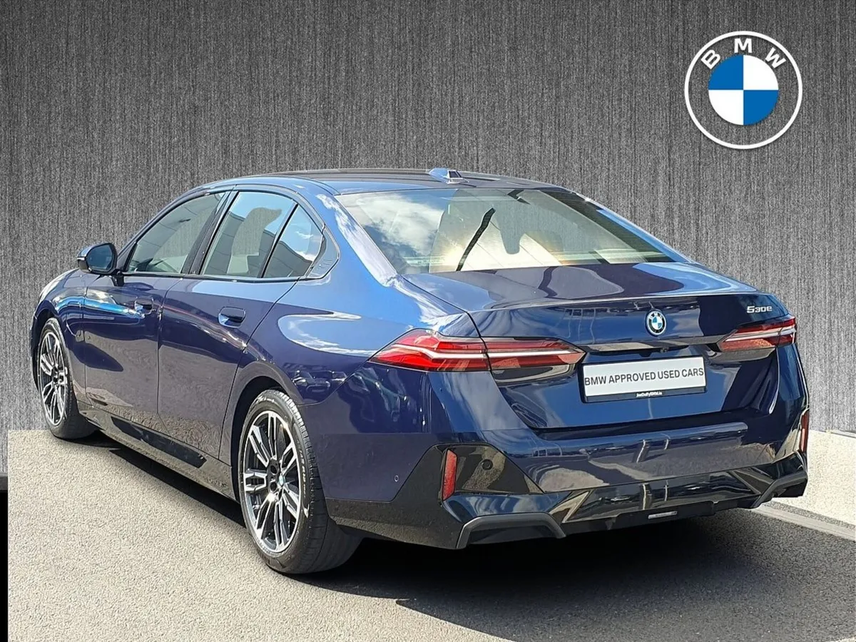 BMW 5-Series 530e M Sport Saloon - Image 2