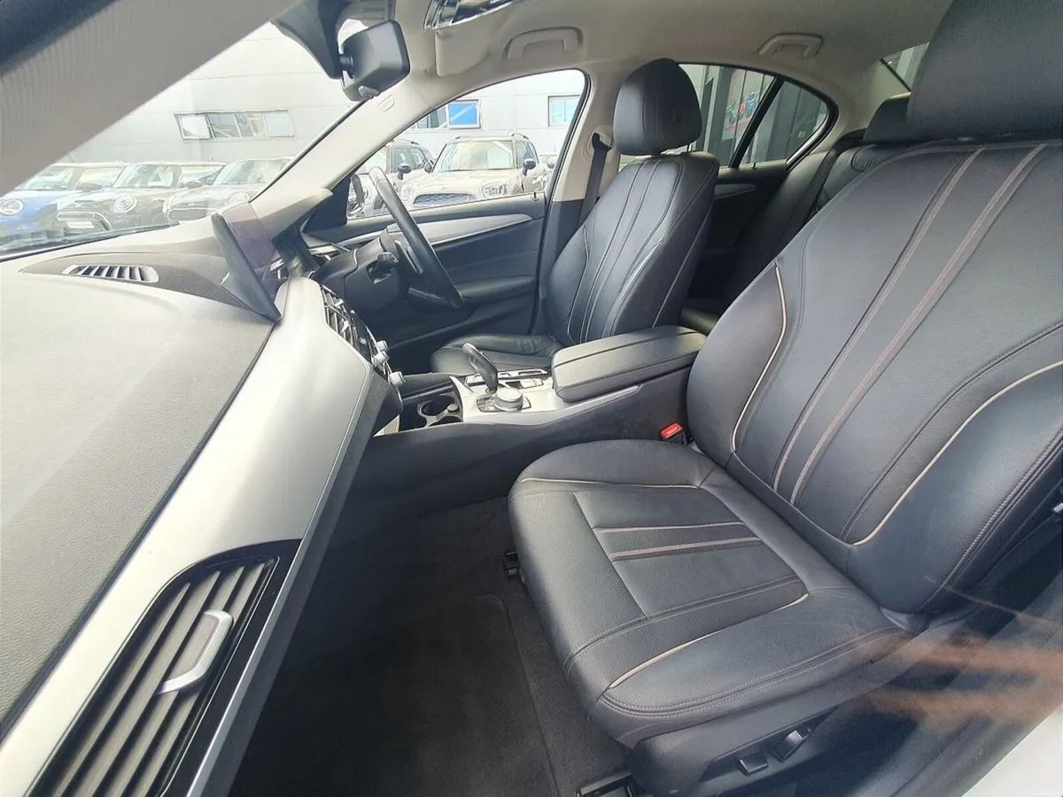 BMW 5-Series 530e xDrive SE Saloon - Image 6