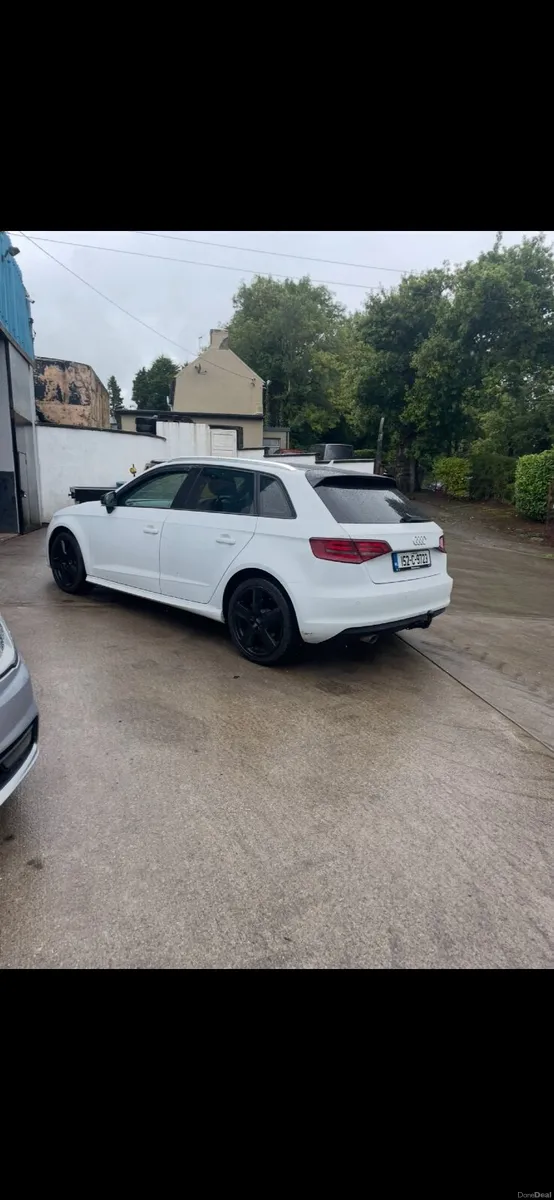 Audi A3 2015 - Image 4