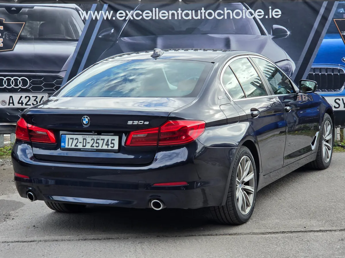 BMW 5-Series 2017 530e iPerfomance Tan Leather - Image 3