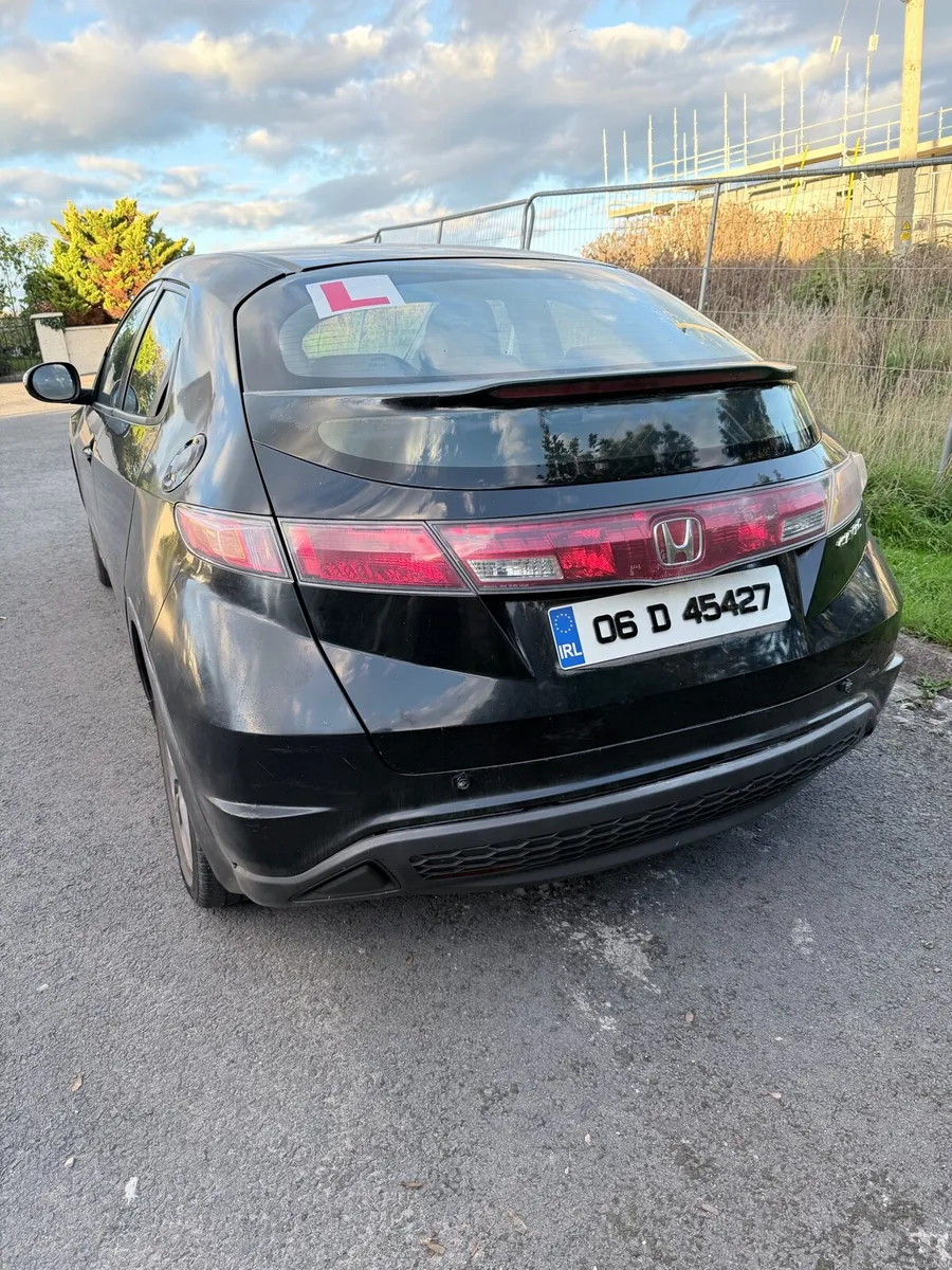 Honda civic 8th gen 1.3 manual - Image 3