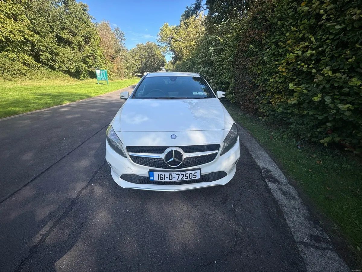 Merc A180 1.6 petrol auto only 53k kms - Image 3