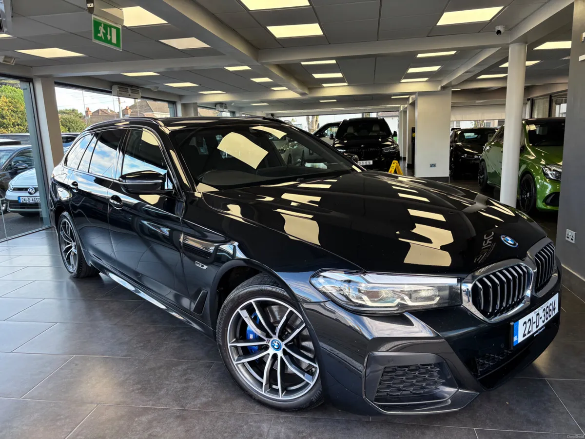 BMW 530e M-SPORT PRO***1 YEAR WARRANTY *** - Image 3