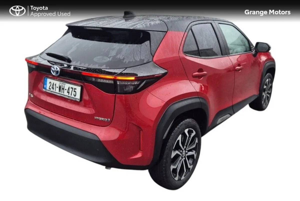 Toyota Yaris Cross 1.5 HYBRID LUNA SPORT BI-TONE 5 - Image 2