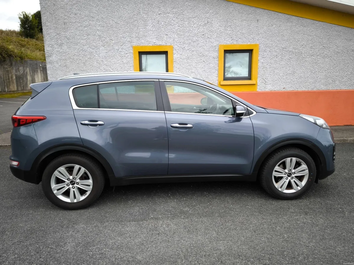 KIA SPORTAGE 1.7 CRDI PLATINUM  185000km - Image 5