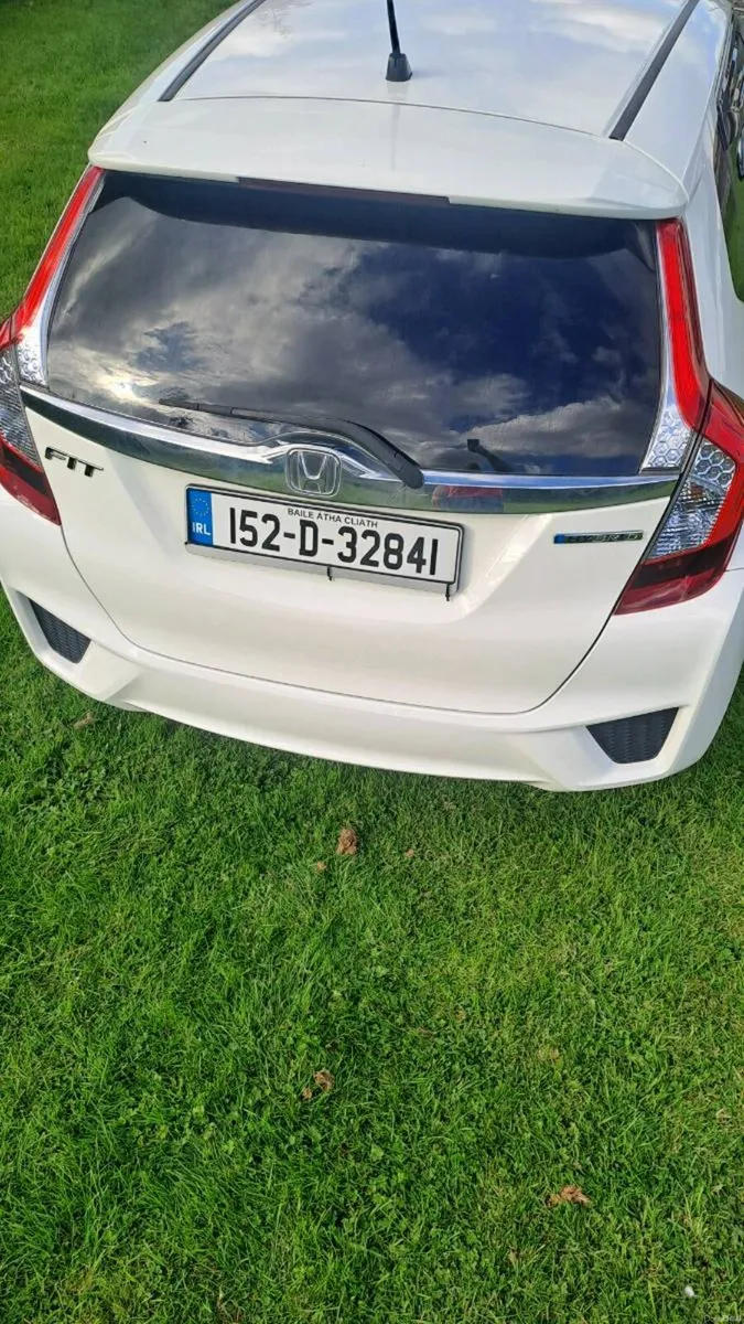 152 Honda Fit Hybrid - Image 4