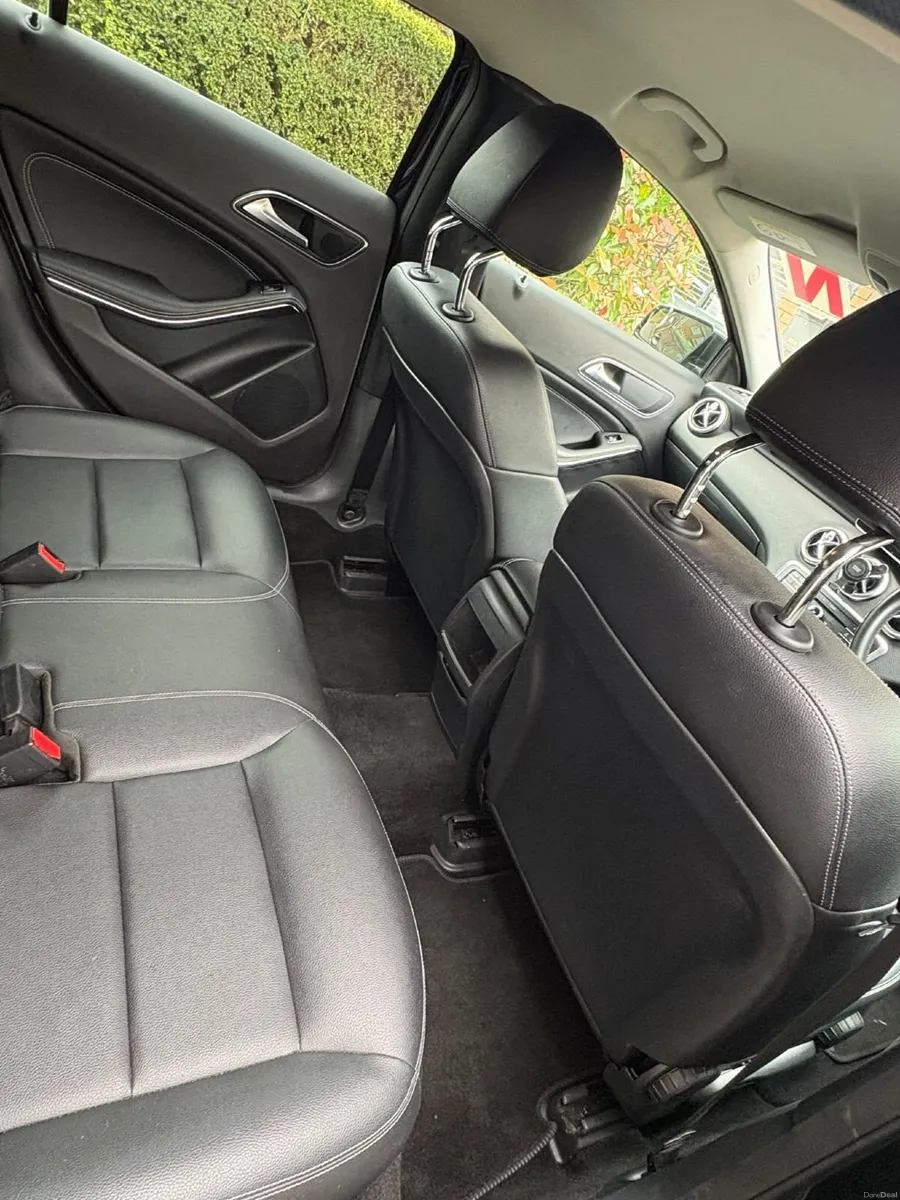 Mercedes-Benz A-Class 2017 - Image 4