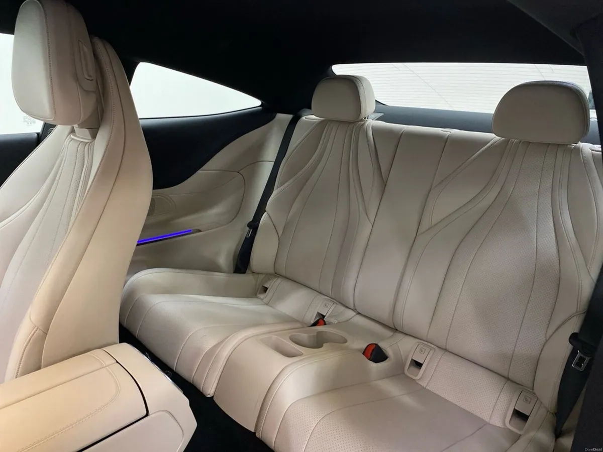 Mercedes-Benz CLE CLE 180 Coupe AMG Line Plus - Image 4