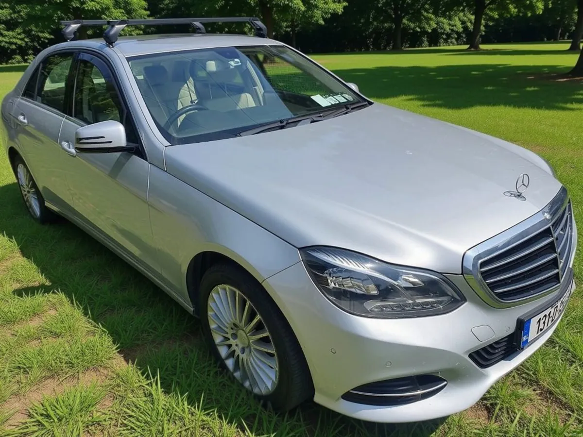 Mercedes-Benz E-Class 2013 - Image 3