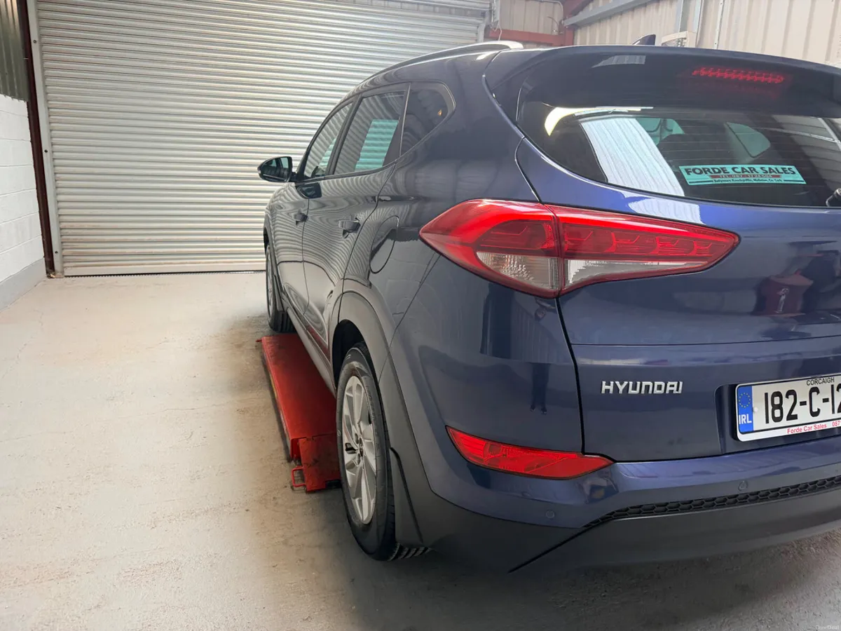 182 HYUNDAI TUCSON EXECUTIVE ! - Image 6