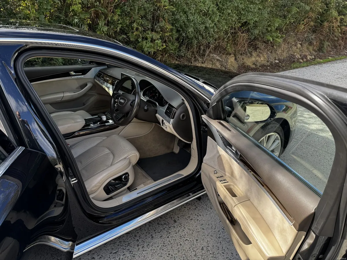 Audi A8L 2014 - Image 4