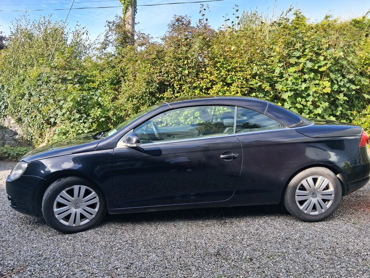 Volkswagen Eos 2008 - Image 2