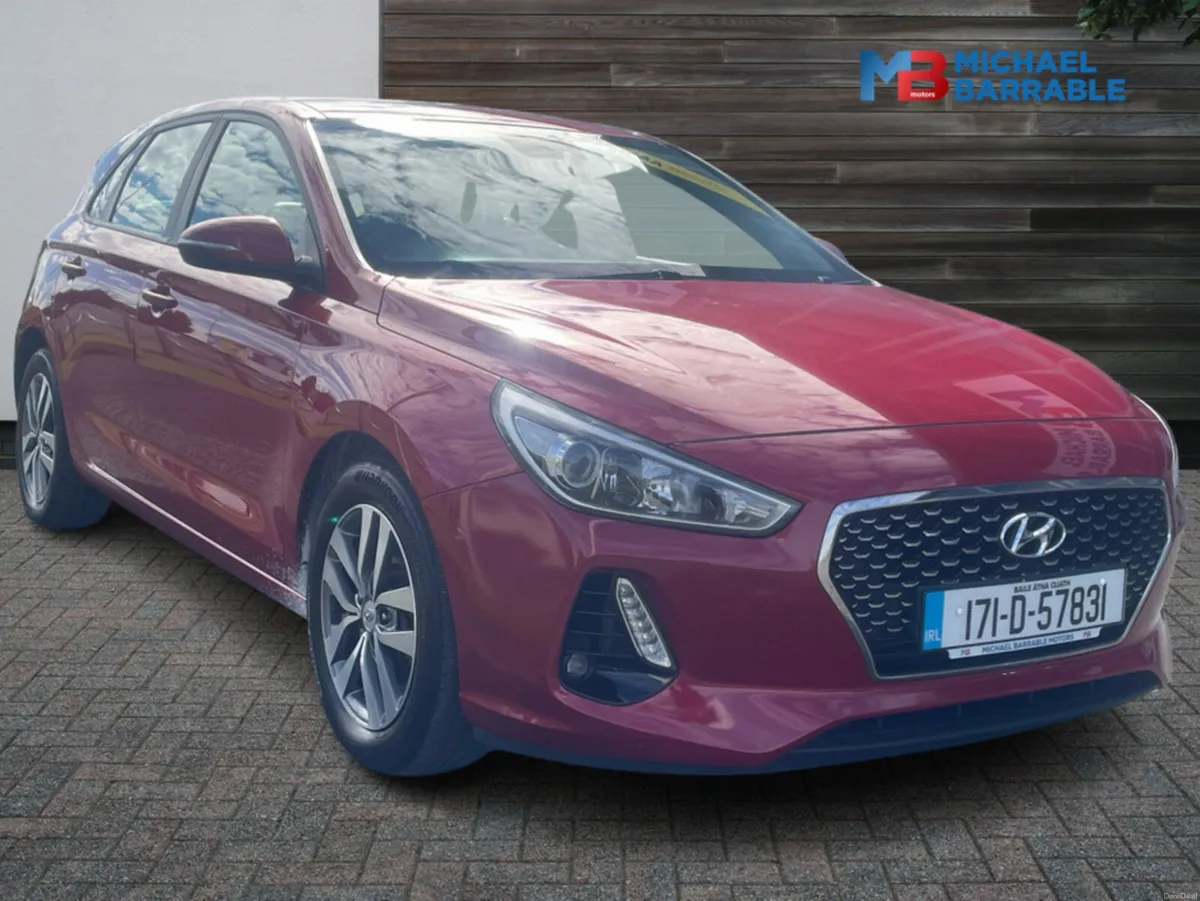 Hyundai i30 T-GDI SE 120PS 5DR - Image 1