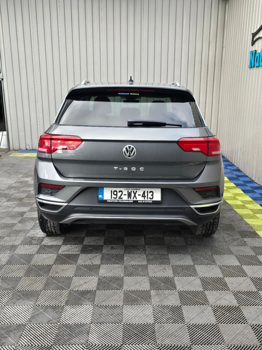 2019 Volkswagen T-Roc 1.6 TDI Design - Image 5