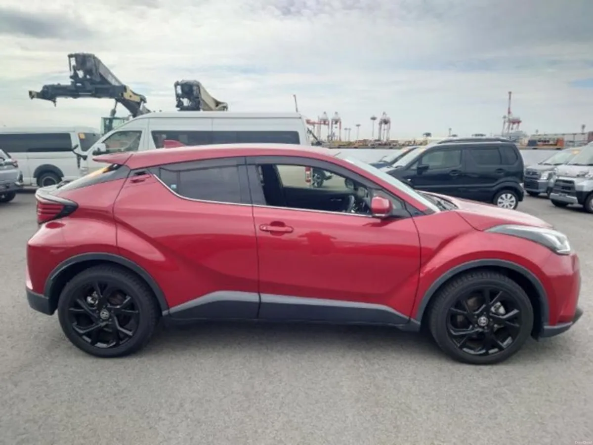 Toyota C-HR 202 G ModeNero SafetyPlus - Image 3