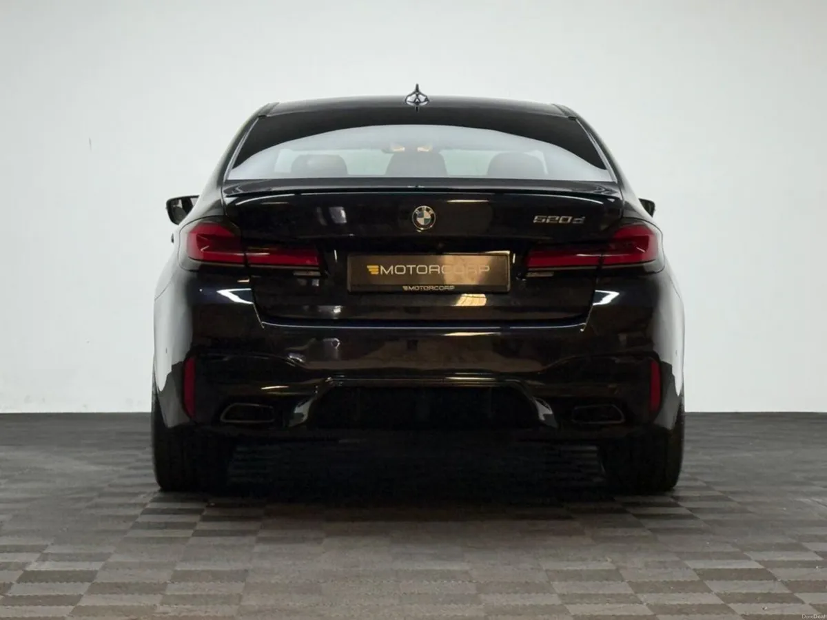 BMW 5-Series 520D M SPORT - Image 6