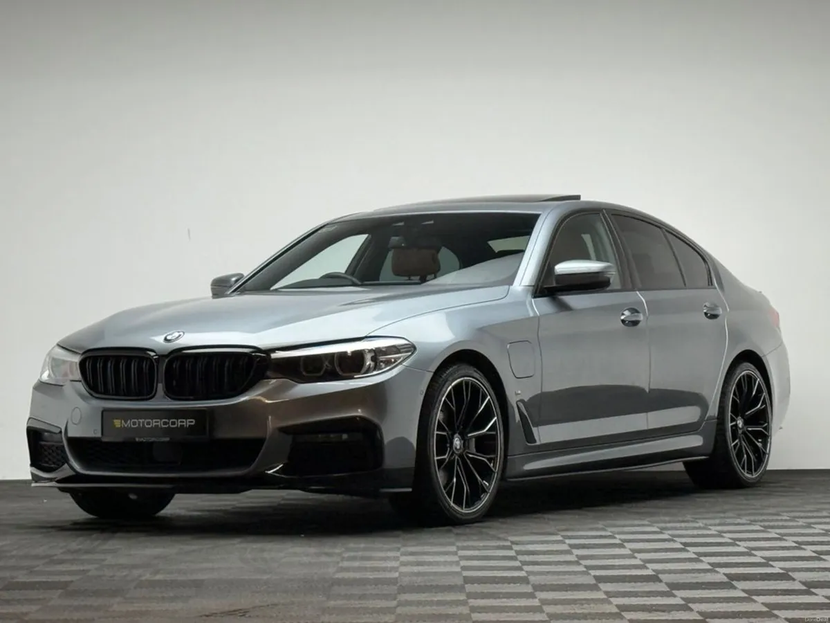 BMW 5-Series 530E M SPORT - Image 3