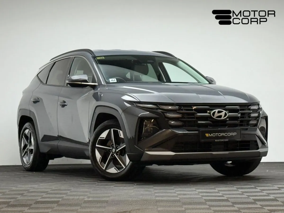 Hyundai Tucson EXECUTIVE 1.6 DIESEL - Image 1
