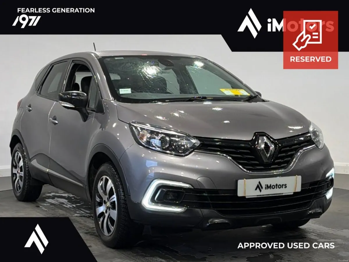 Renault Captur Play TCE 90 MY18 4DR - Image 1