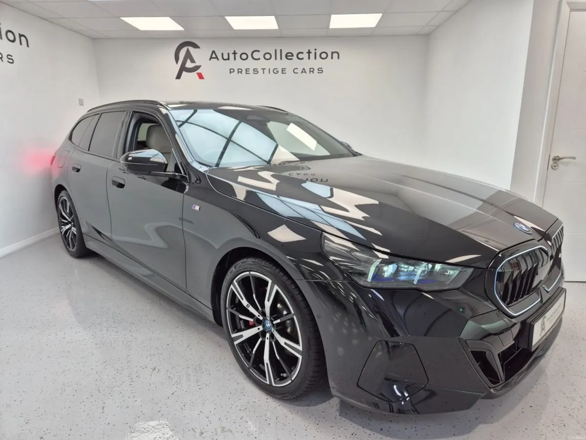 BMW 5-Series **M-SPORT PRO**TOURING** - Image 3