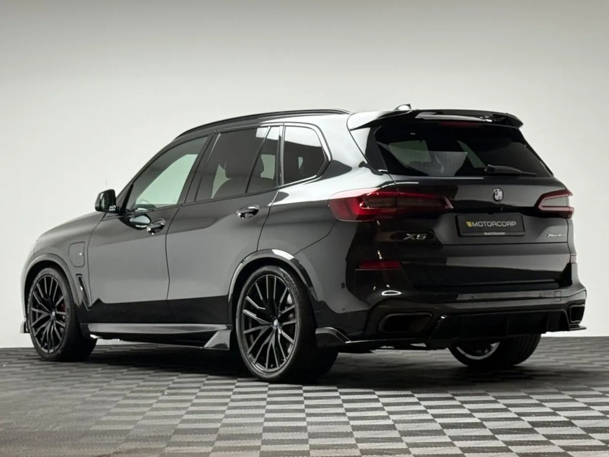 BMW X5 45E M SPORT *HUGE SPEC* - Image 5