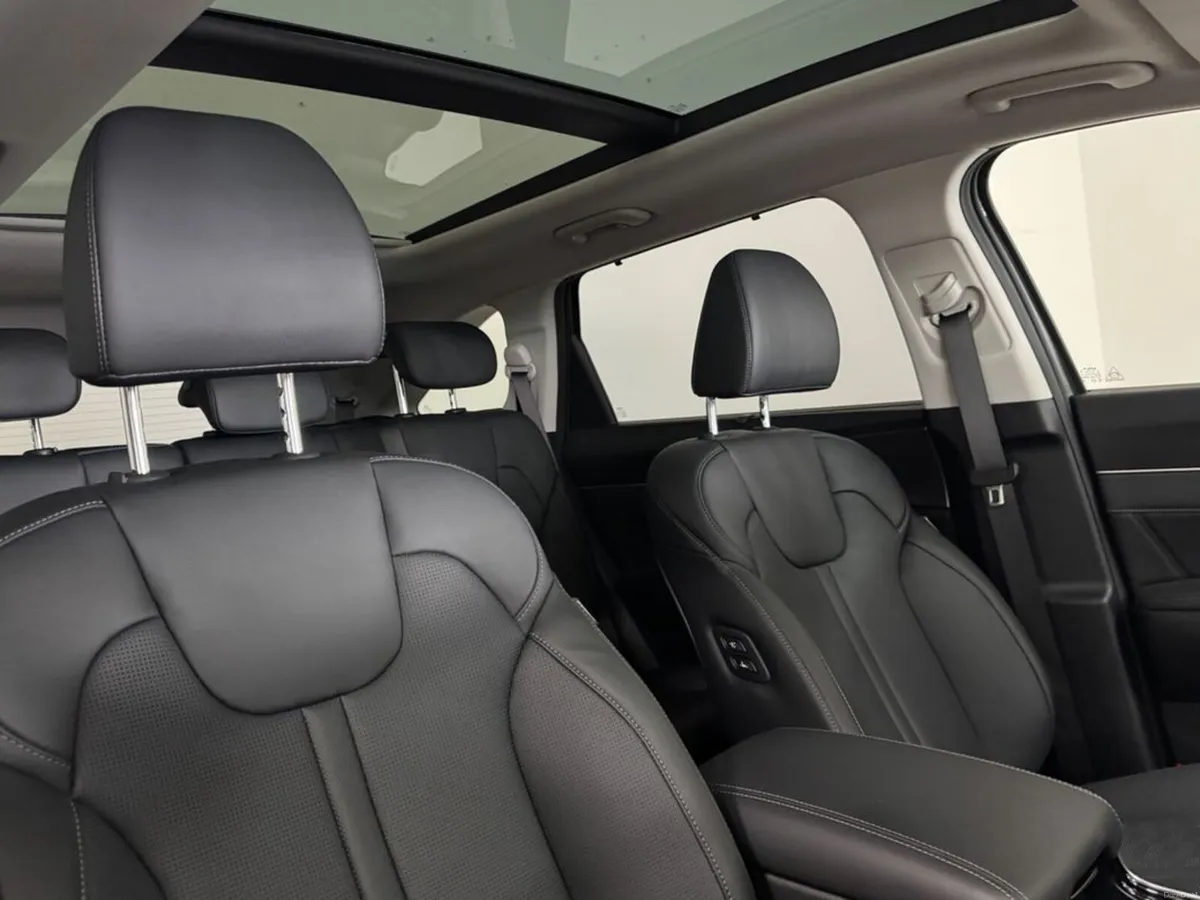 Kia Sorento DSL PE 7S MY26 5DR Auto - Image 6
