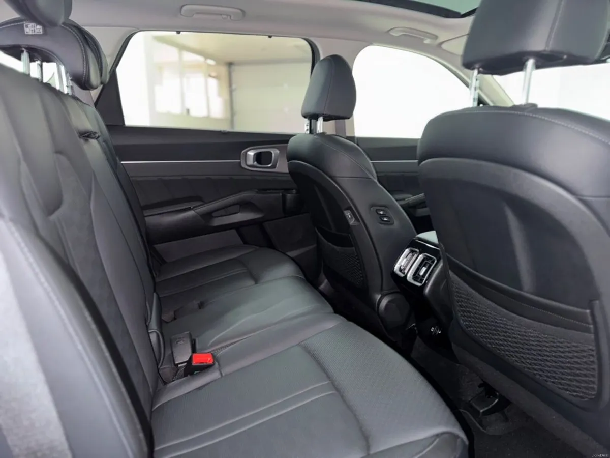 Kia Sorento DSL PE 7S MY26 5DR Auto - Image 5