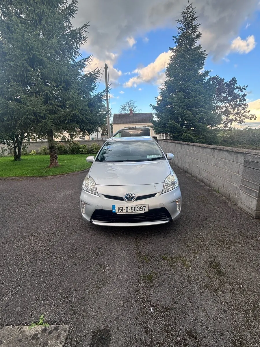 Toyota Prius 2015 - Image 4