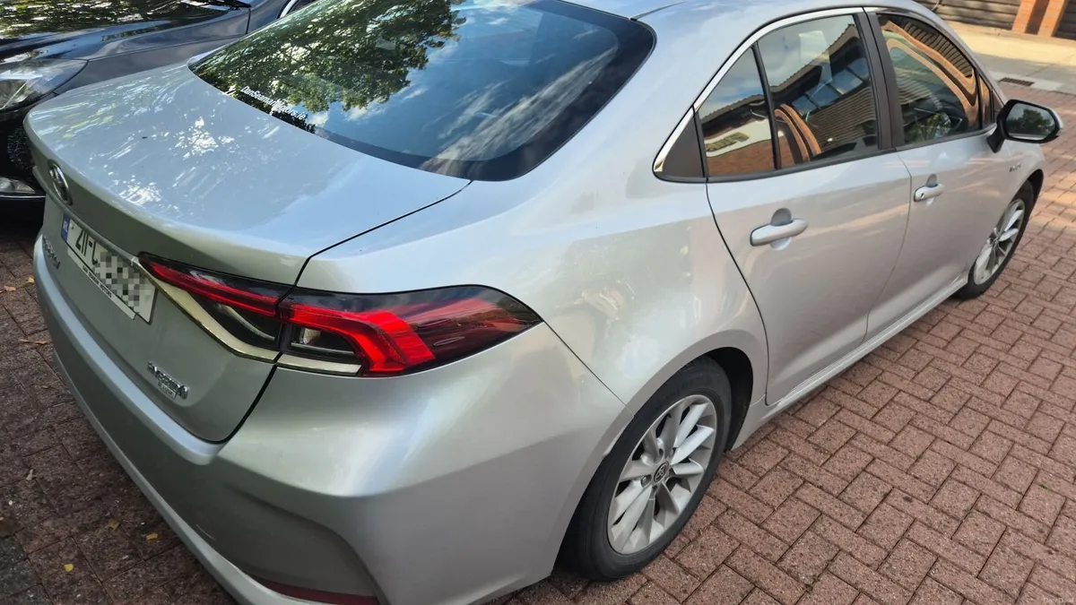 Toyota Corolla 2021 - Image 3