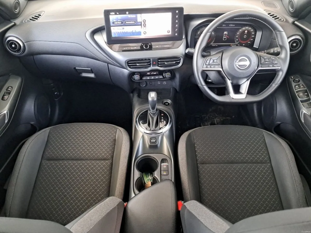 Nissan Juke HYBRID 1.6 SV PREMIUM €2000 scrappage - Image 3